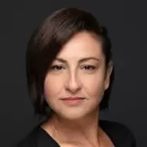 Özlem Tokaslan